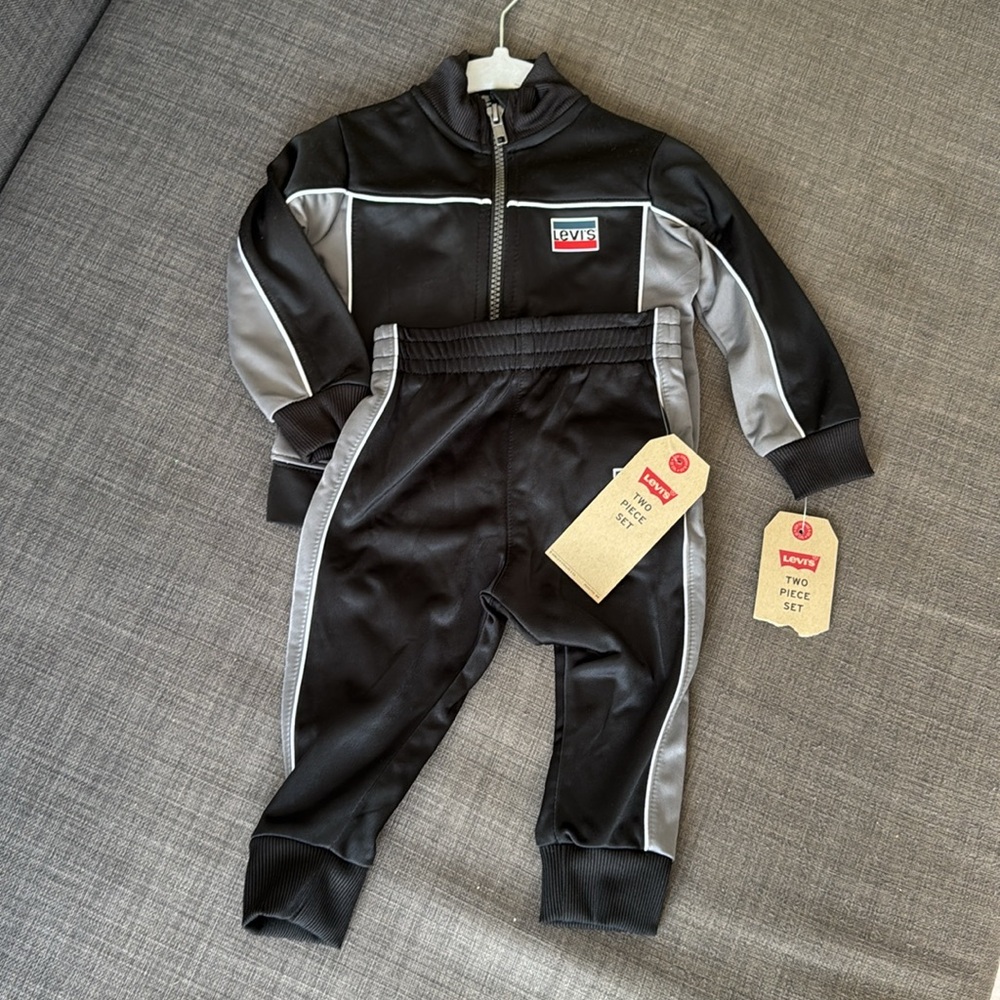 Baby Boy Levi's Black and Gray Track Jacket -
12m